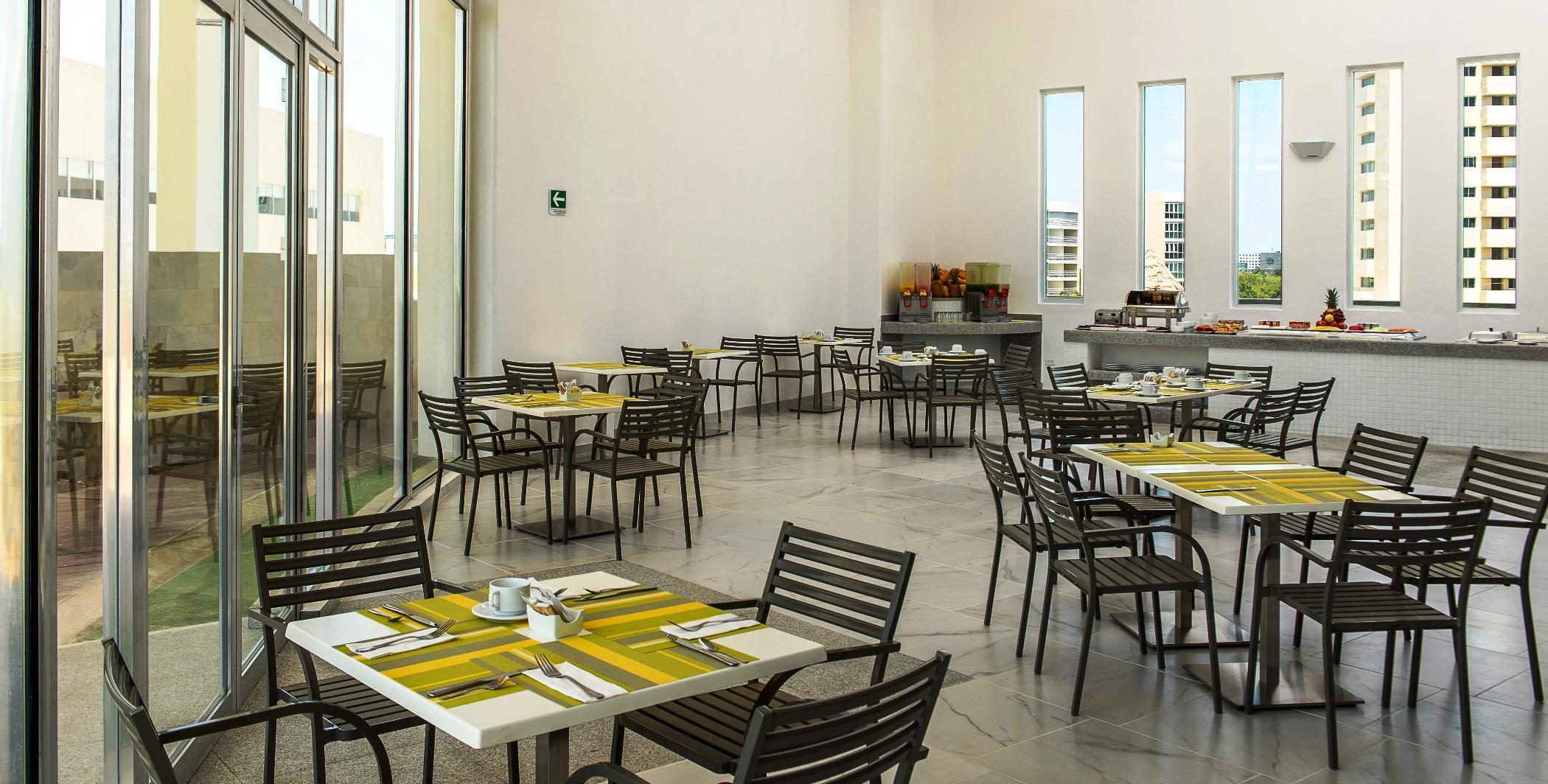 Krystal Urban Cancun & Beach Club Екстер'єр фото