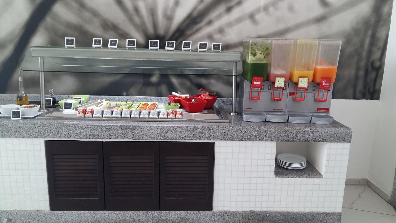 Krystal Urban Cancun & Beach Club Екстер'єр фото